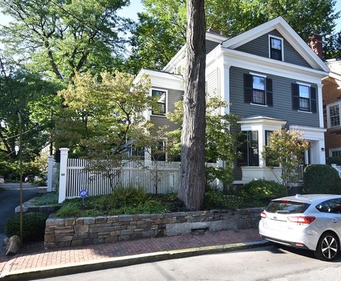 Photo of 15 Hilliard Street #15, Cambridge, MA 02138 (MLS # 73311542)