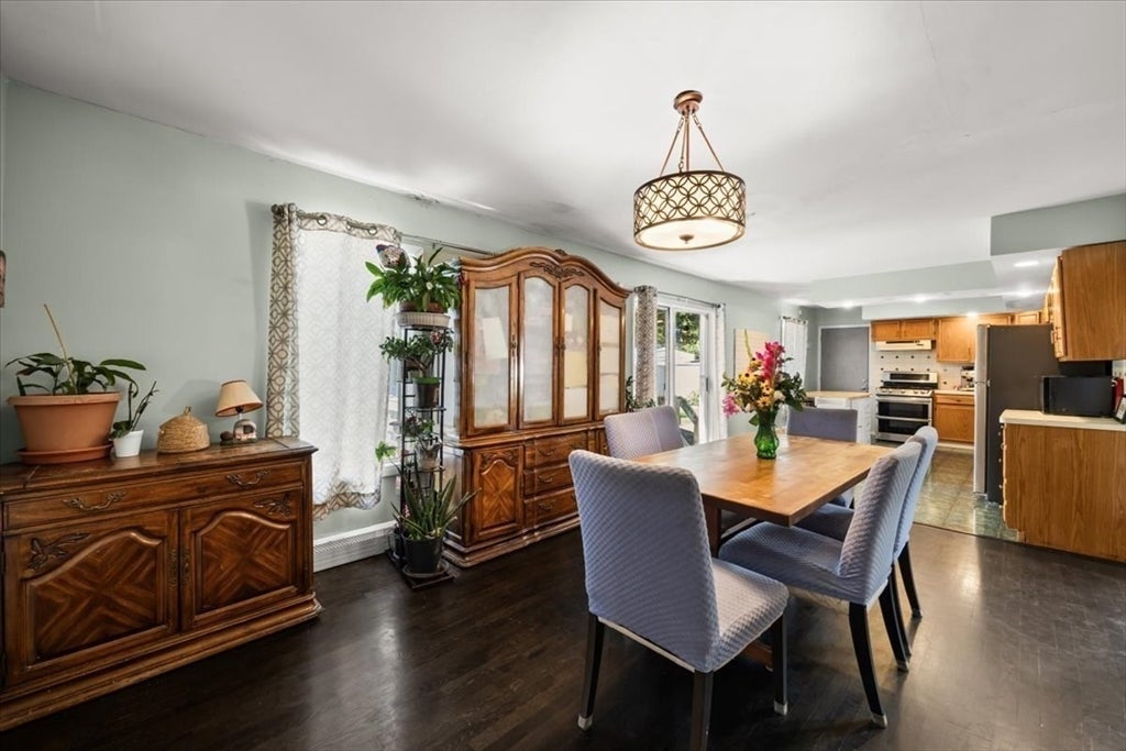 159 Greensboro Rd, Dedham, MA Photo #9