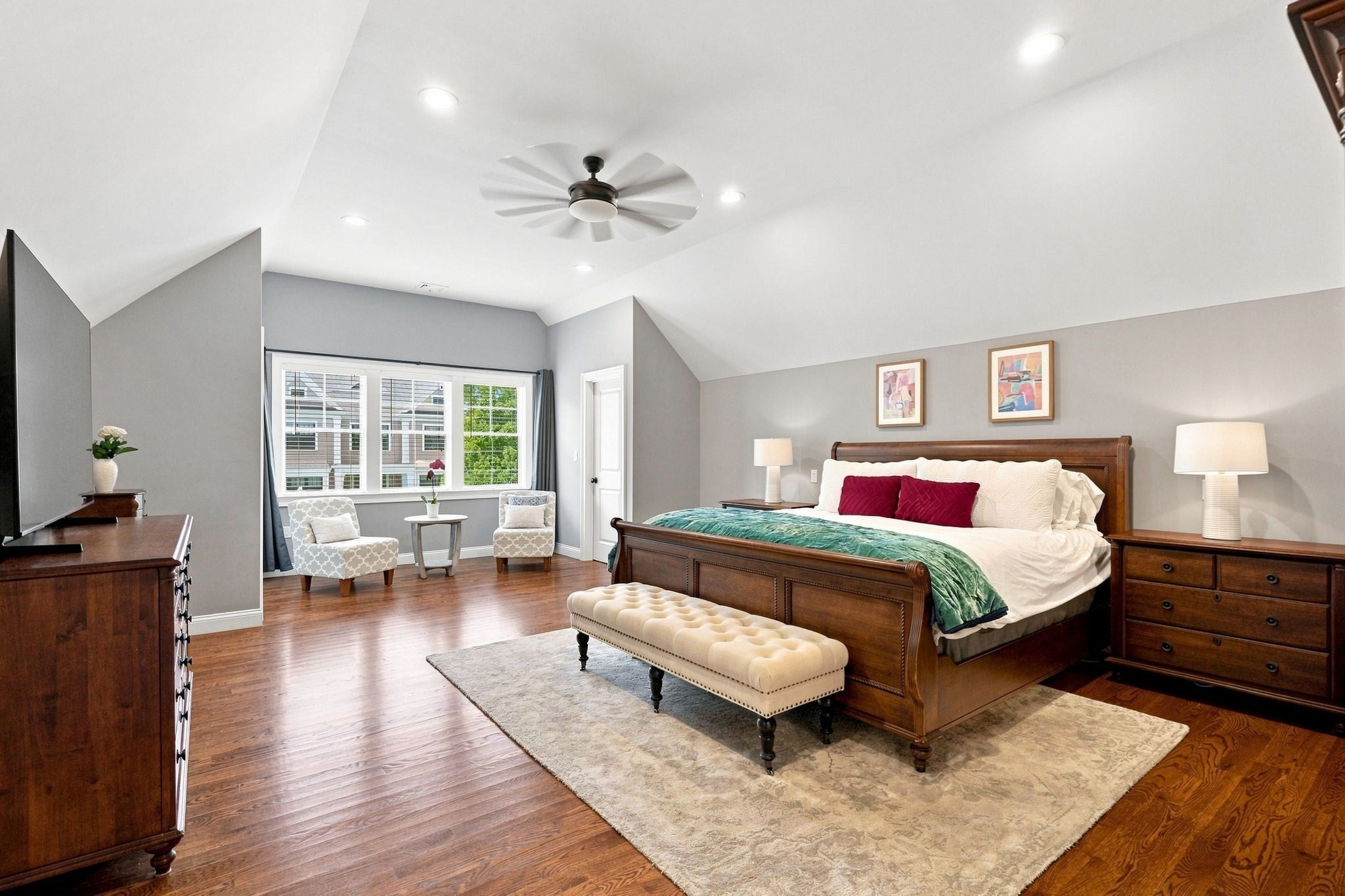 55 Rockwood Ln, Needham, MA Photo #19