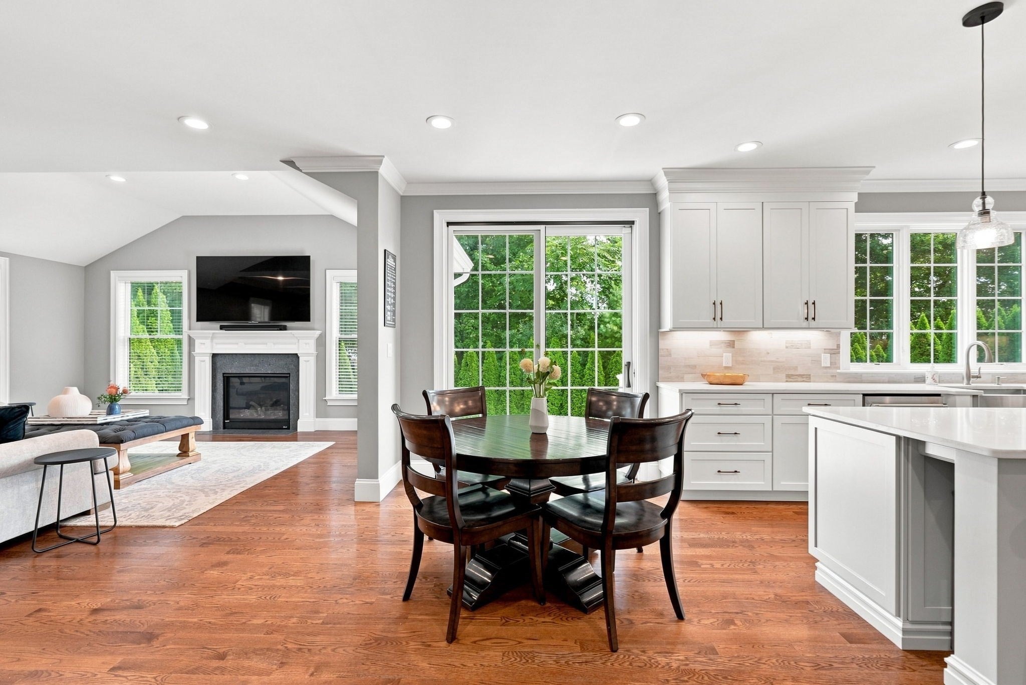 55 Rockwood Ln, Needham, MA Photo #15