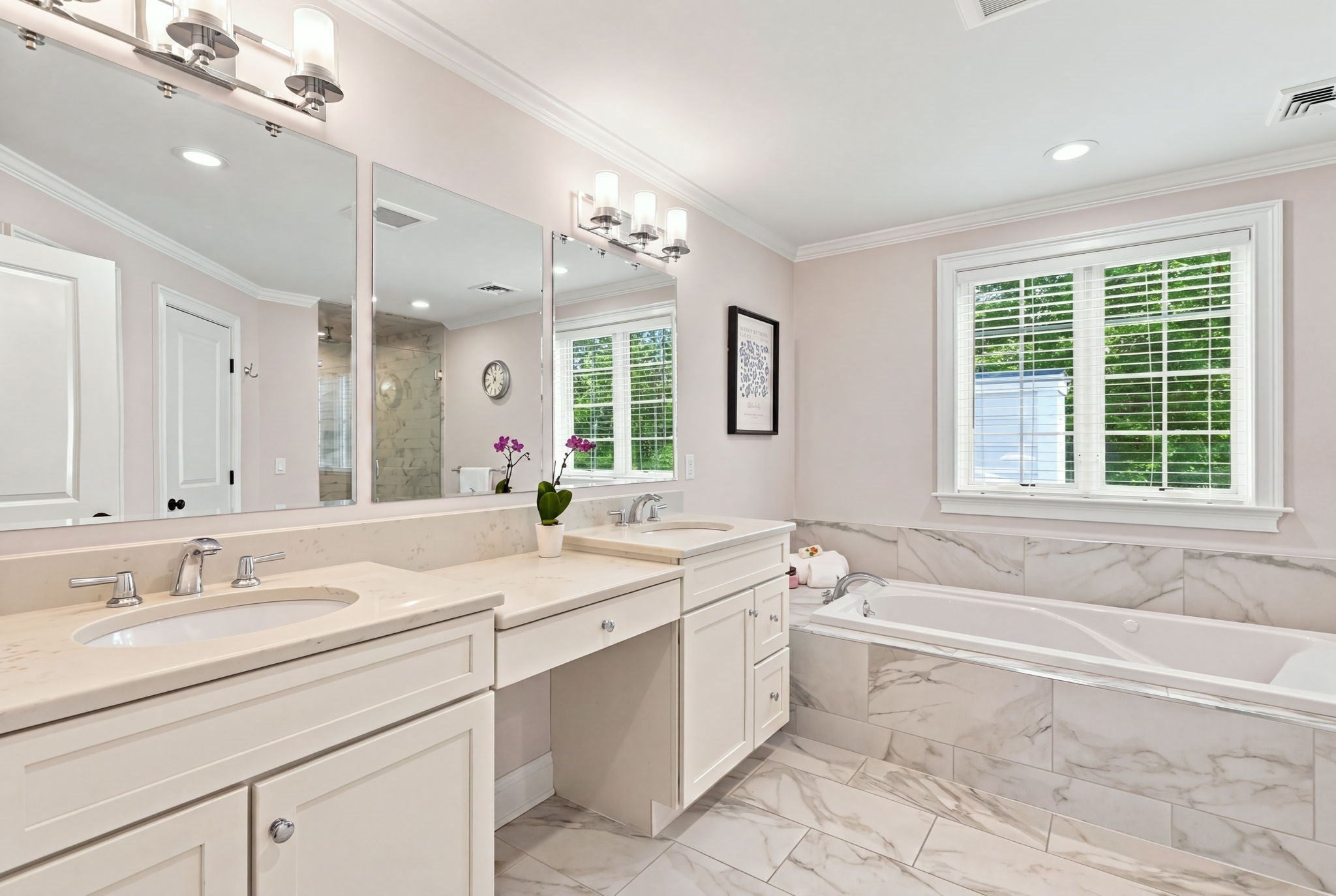 55 Rockwood Ln, Needham, MA Photo #20