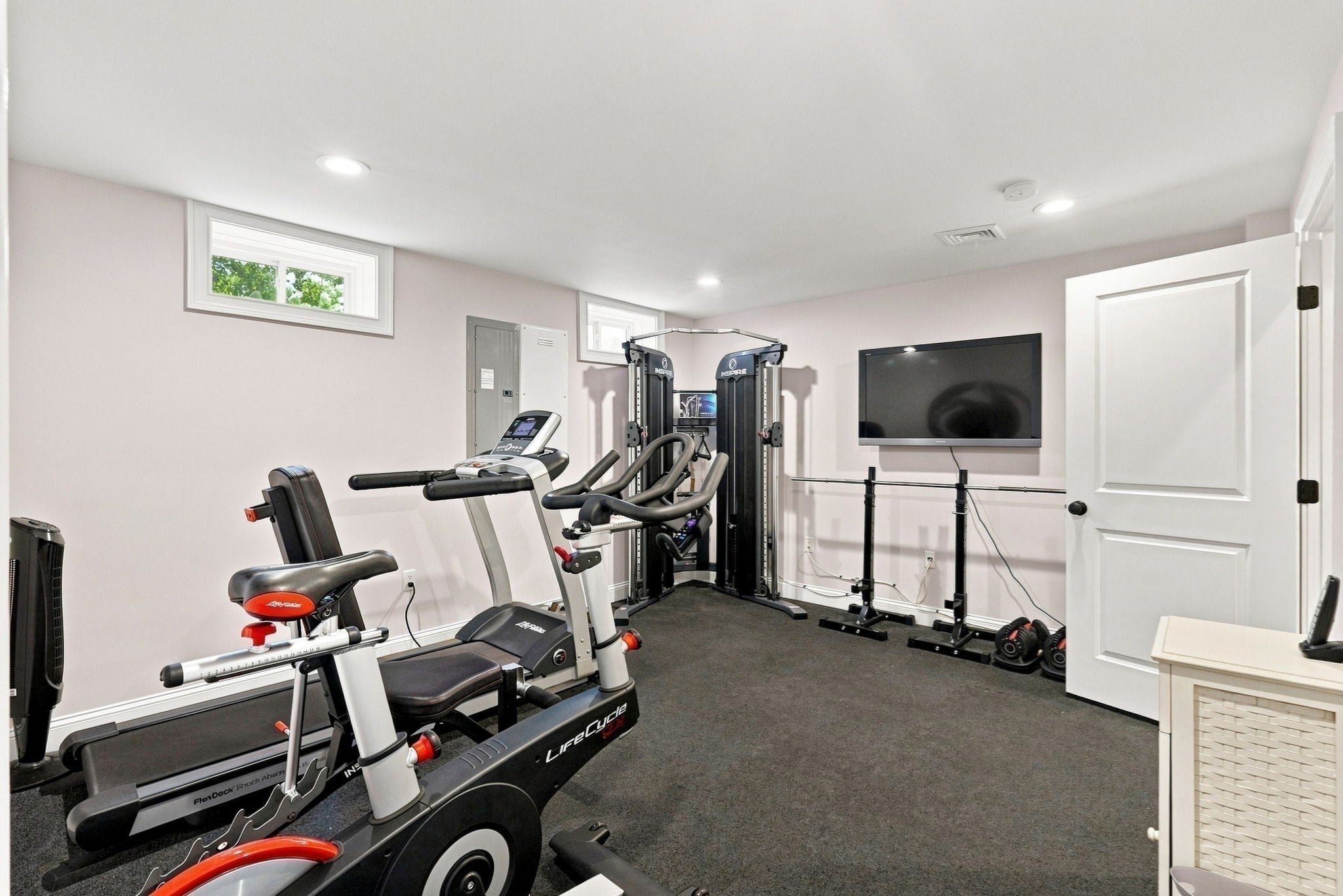 55 Rockwood Ln, Needham, MA Photo #36