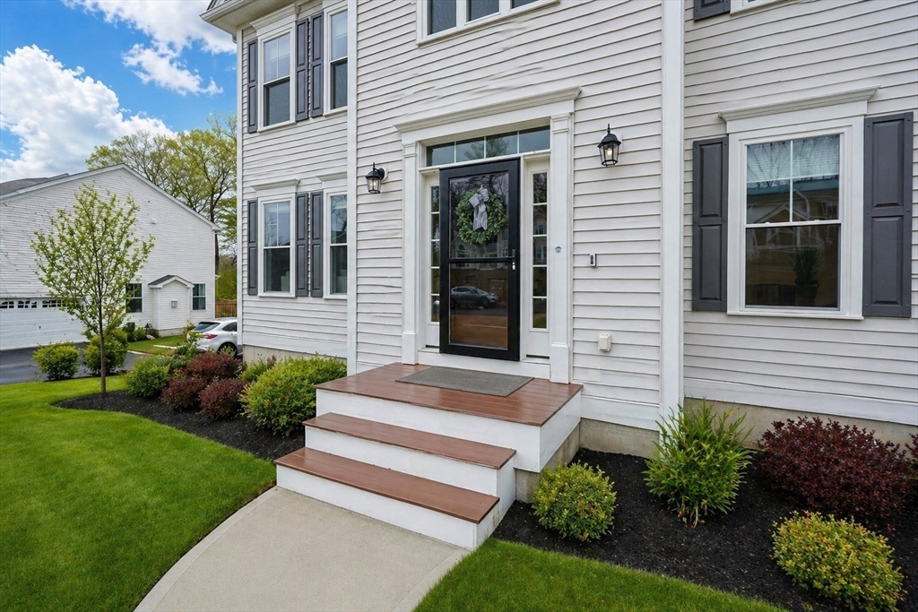6 Audrina Lane