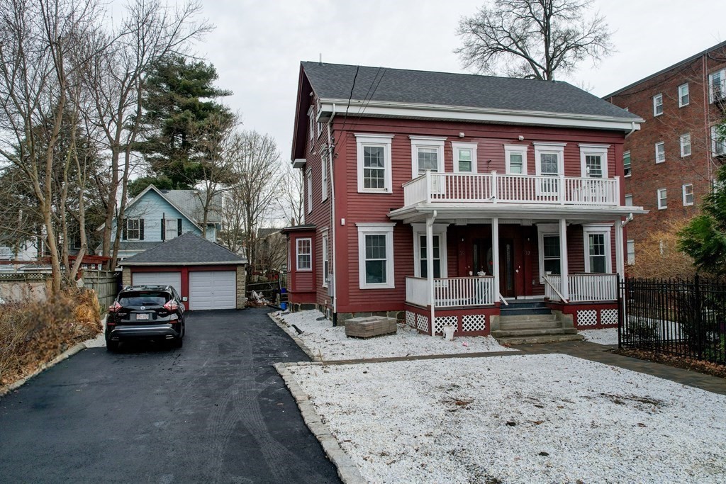 37-39 Park St