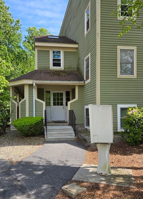 153 Heritage Dr 153 Northbridge MA 01588