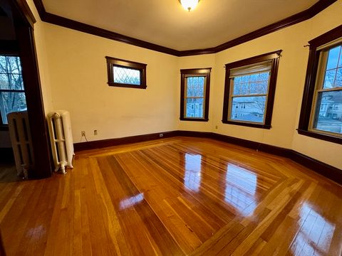 9-11 Lincoln St 2 Norwood MA 02062