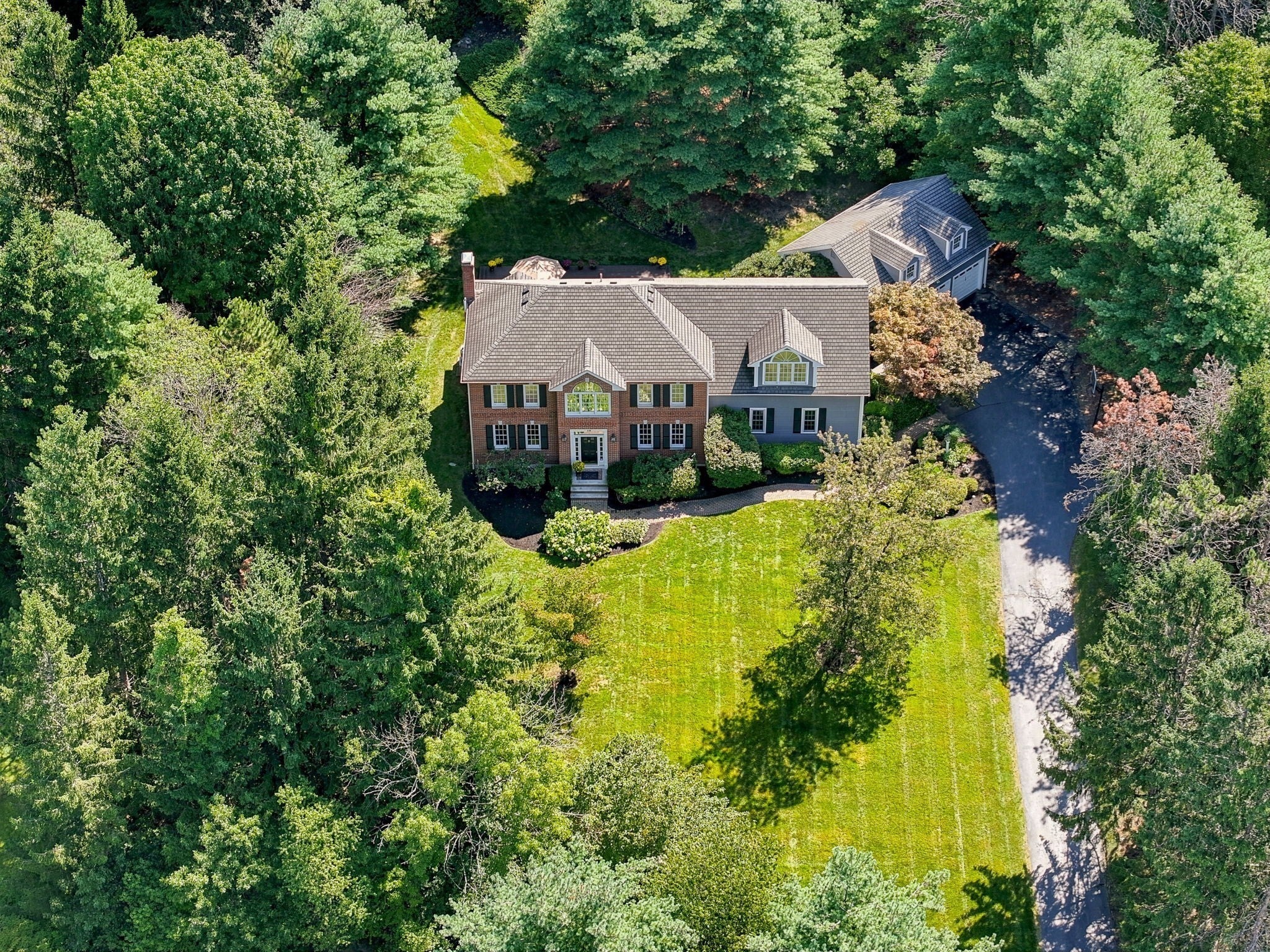 Photo of 12 Daniel Shays Rd, Hopkinton, MA