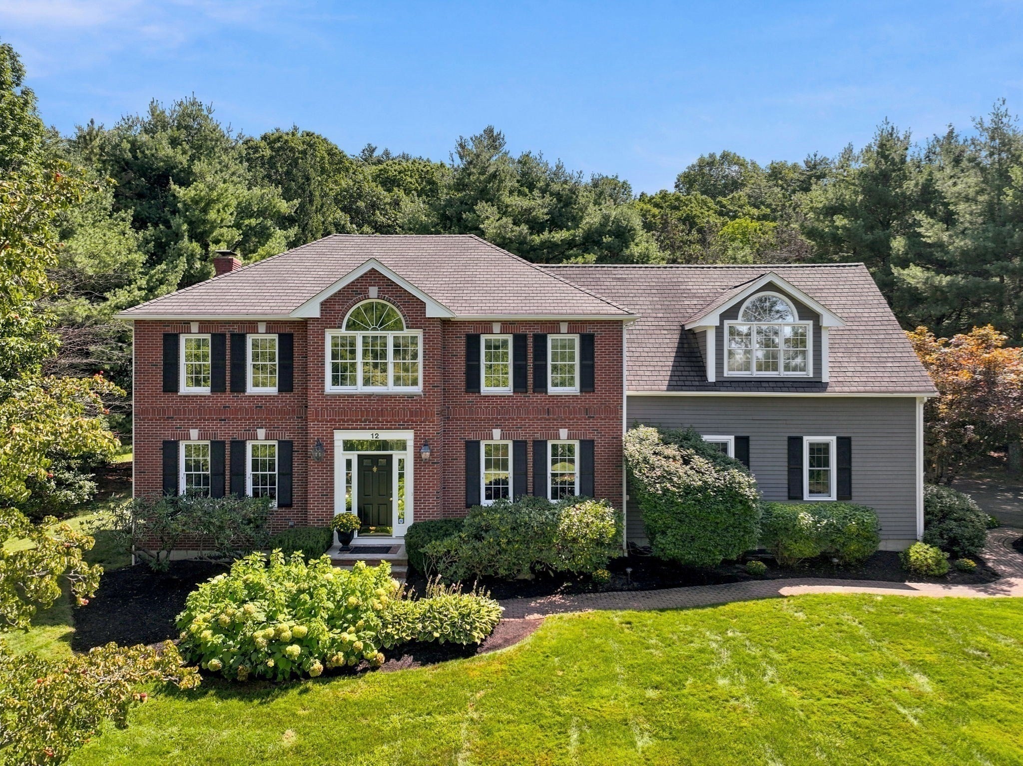 12 Daniel Shays Rd, Hopkinton, MA Photo #5
