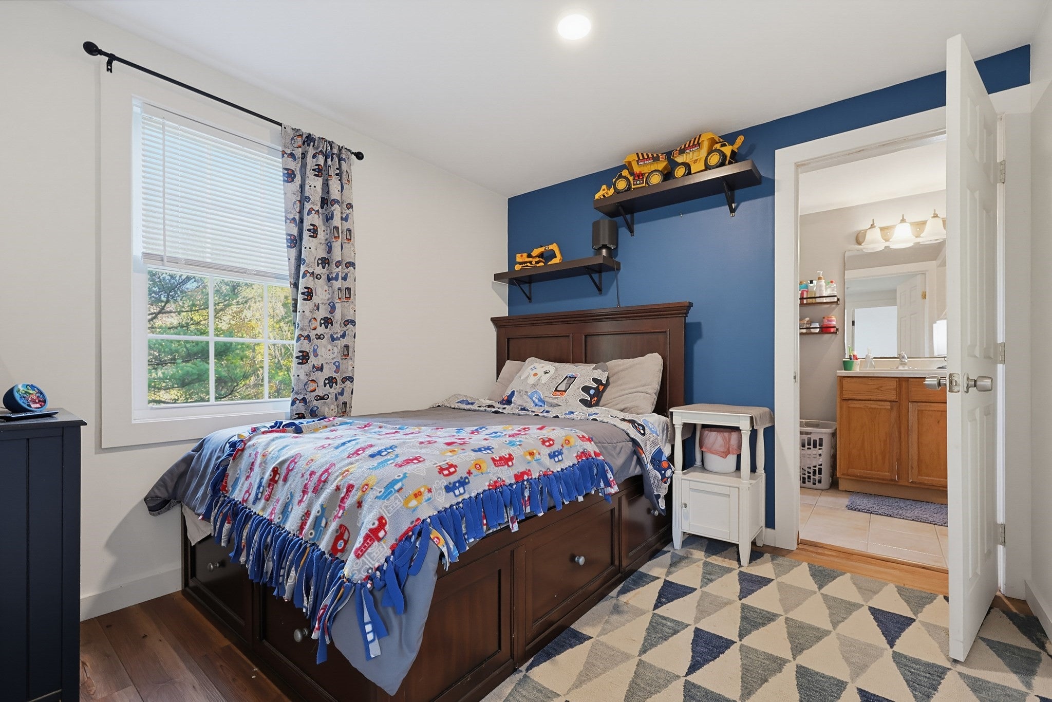 15 W Cedar Rd, Norfolk, MA, 15 W Cedar Rd, Norfolk, MA Photo #22