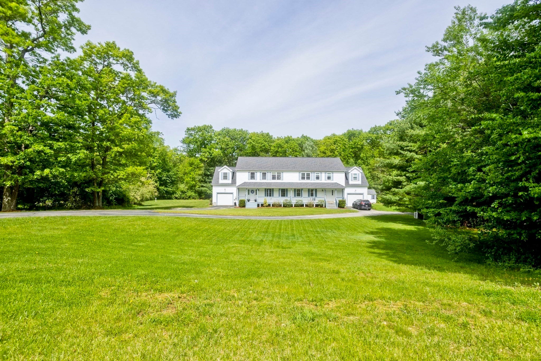 28 Sullivan Blvd A