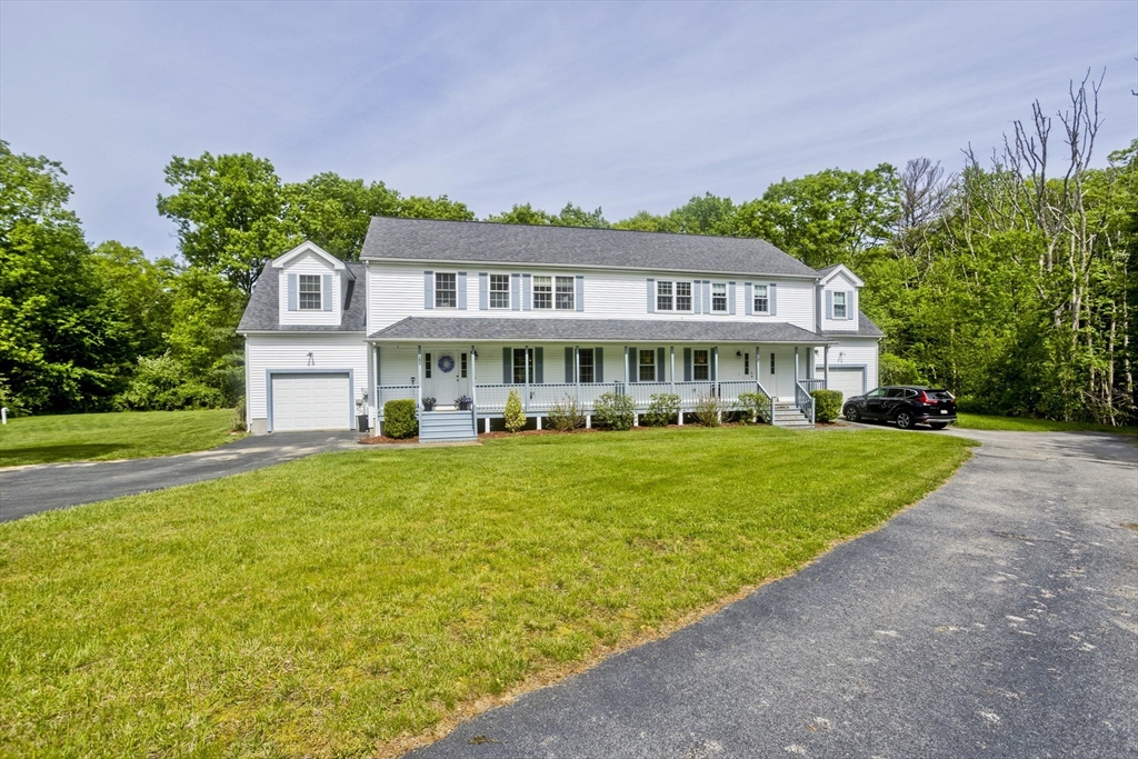 28 Sullivan Blvd A