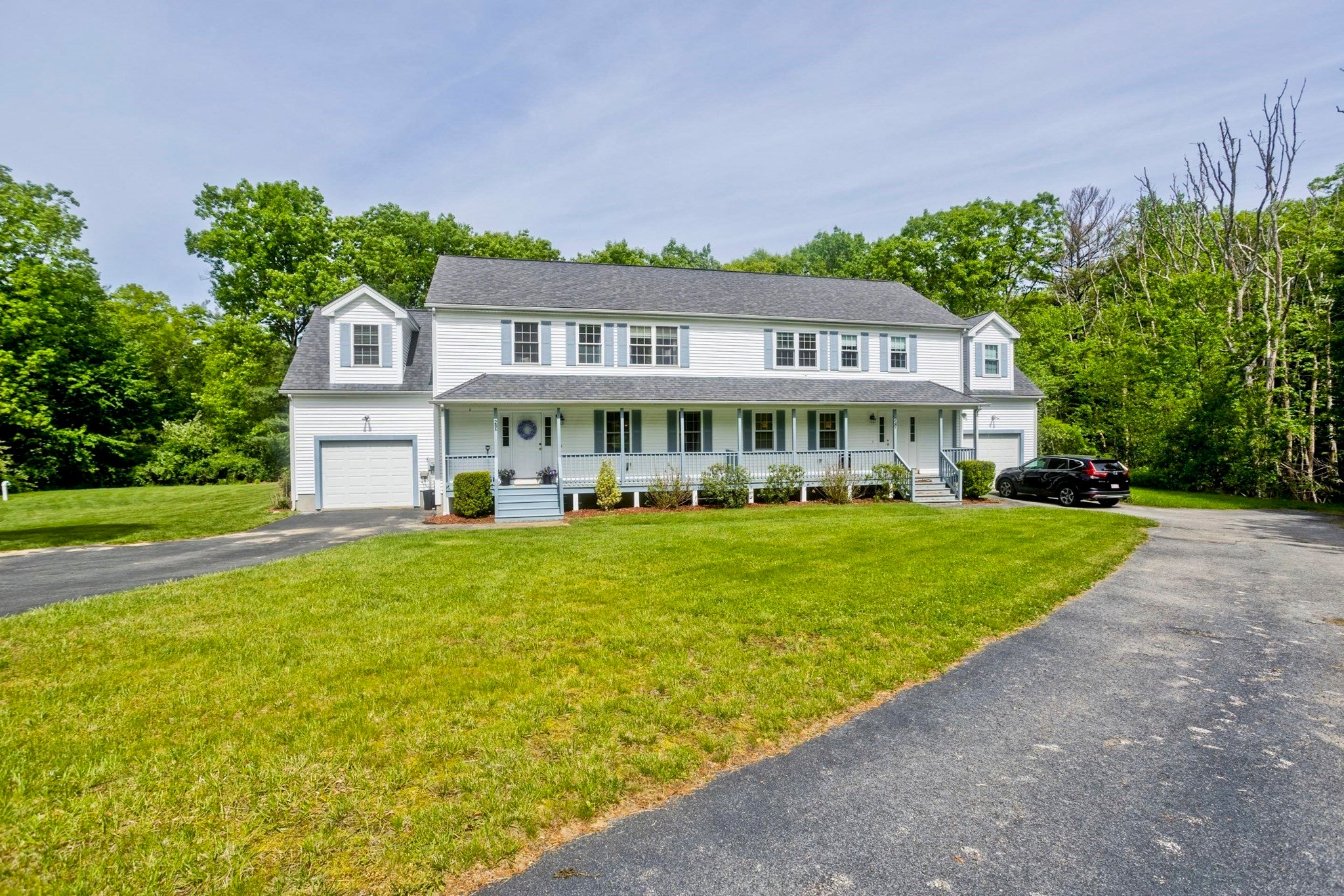 28 Sullivan Blvd A