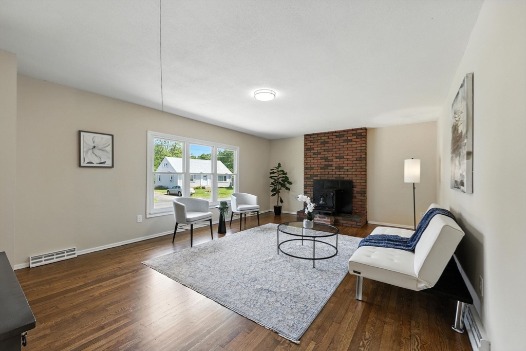 31 Highland Lane
