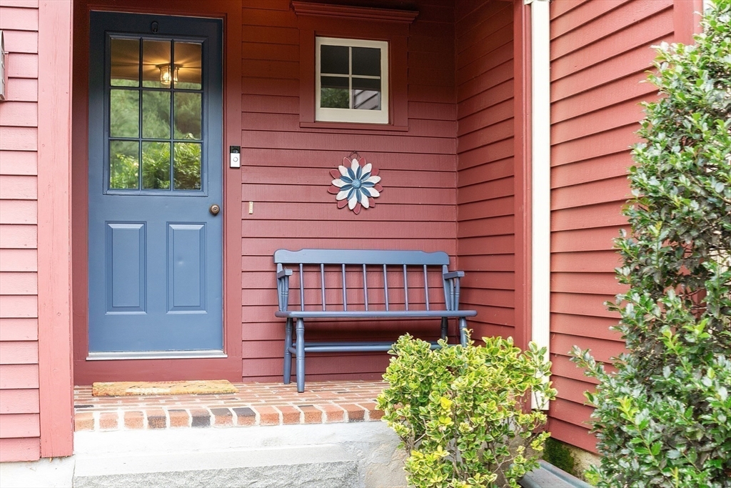 25 Evergreen Dr
