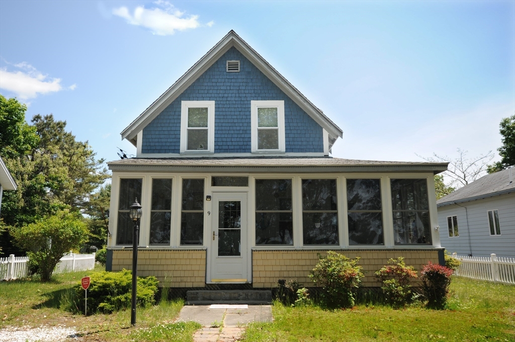 9 15th St