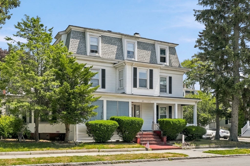 62 Nahant St.