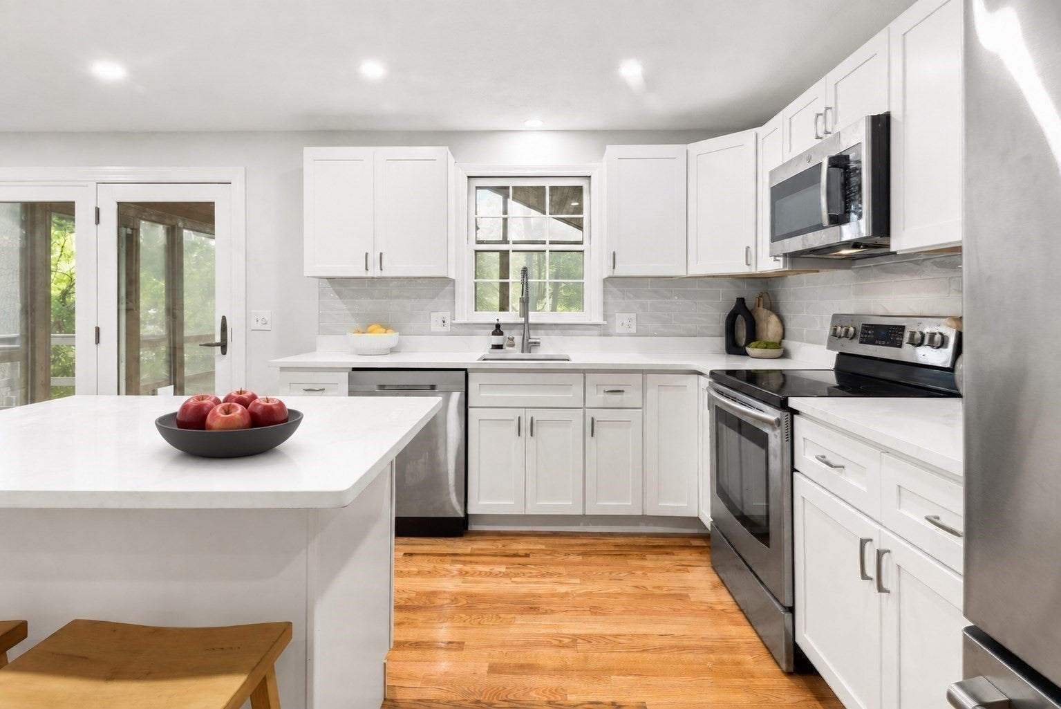 10 Jason Cir, North Attleboro, MA, 10 Jason Cir, North Attleboro, MA Photo #6