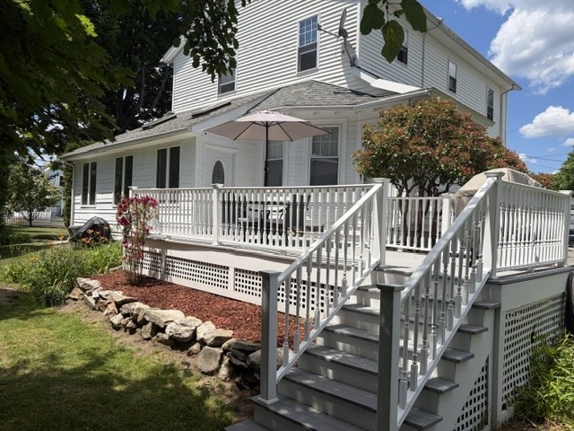 485 Burncoat St