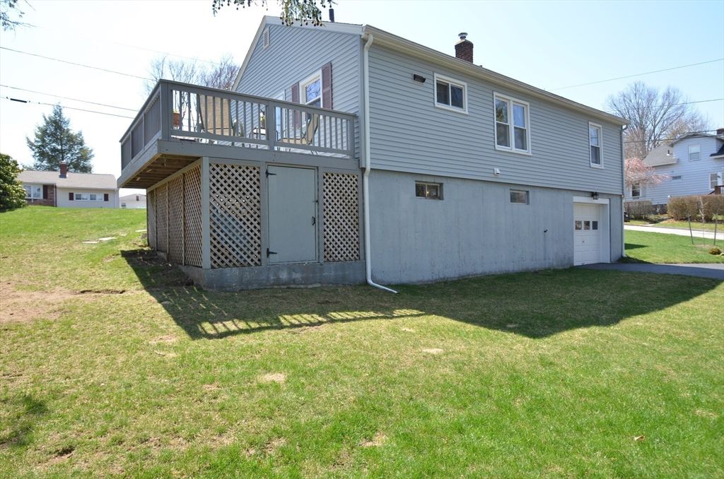 Photo of 87 Wilkinson St, Worcester, MA 01606 (MLS # 73503303)