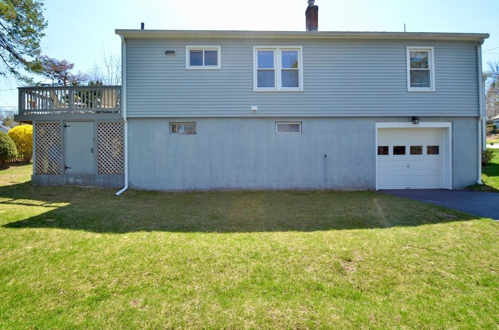 Photo of 87 Wilkinson St, Worcester, MA 01606 (MLS # 73503303)