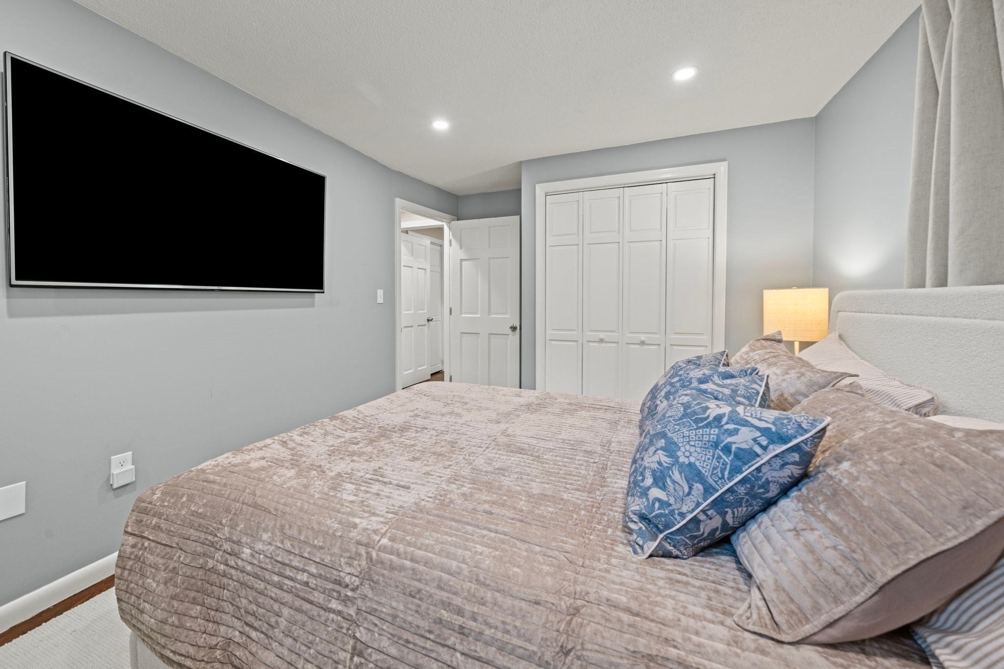 71 Martha Ave, Tewksbury, MA, 71 Martha Ave, Tewksbury, MA Photo #16