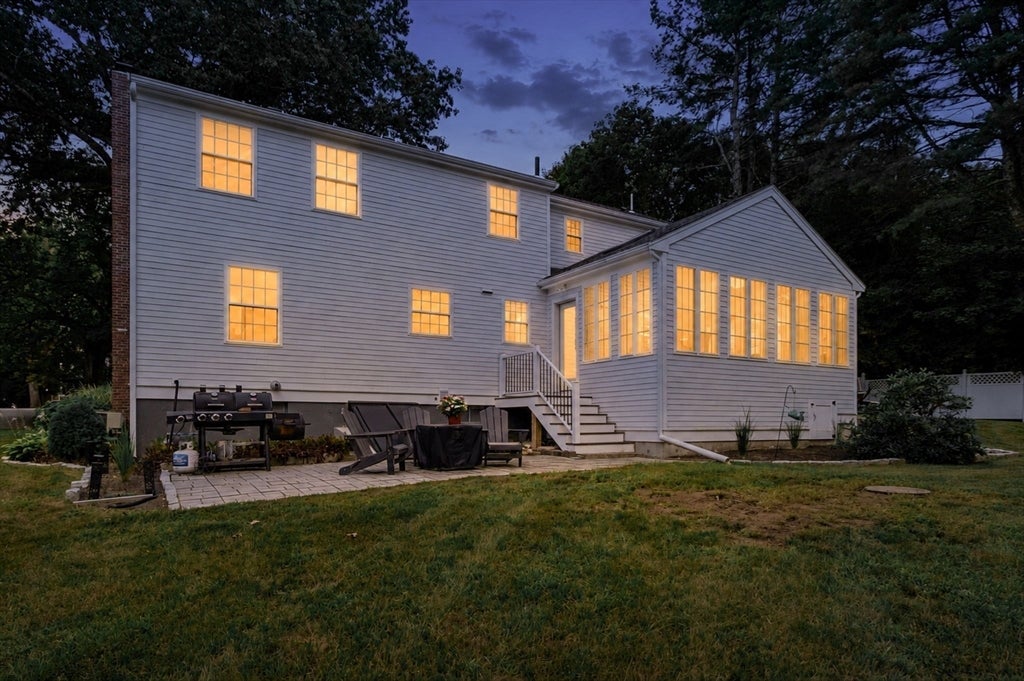 27 Maple St, Carlisle, MA Photo #38