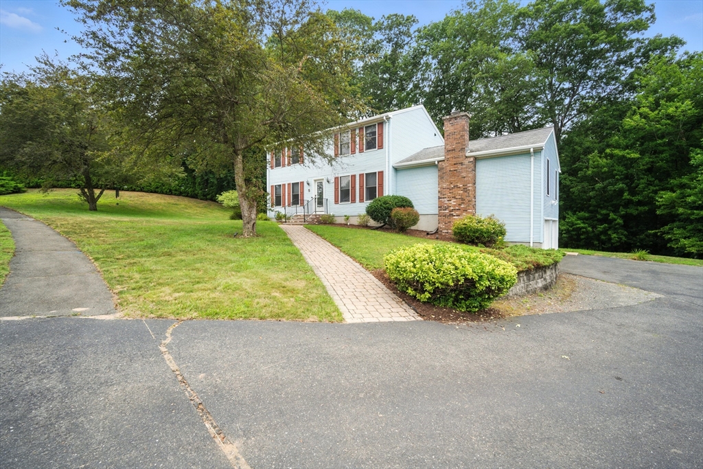 5 Brookside Drive
