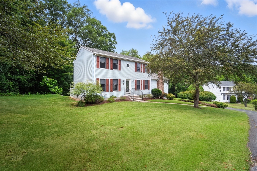 5 Brookside Drive