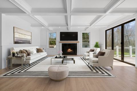 6 Sanders Lane Bolton MA 01740