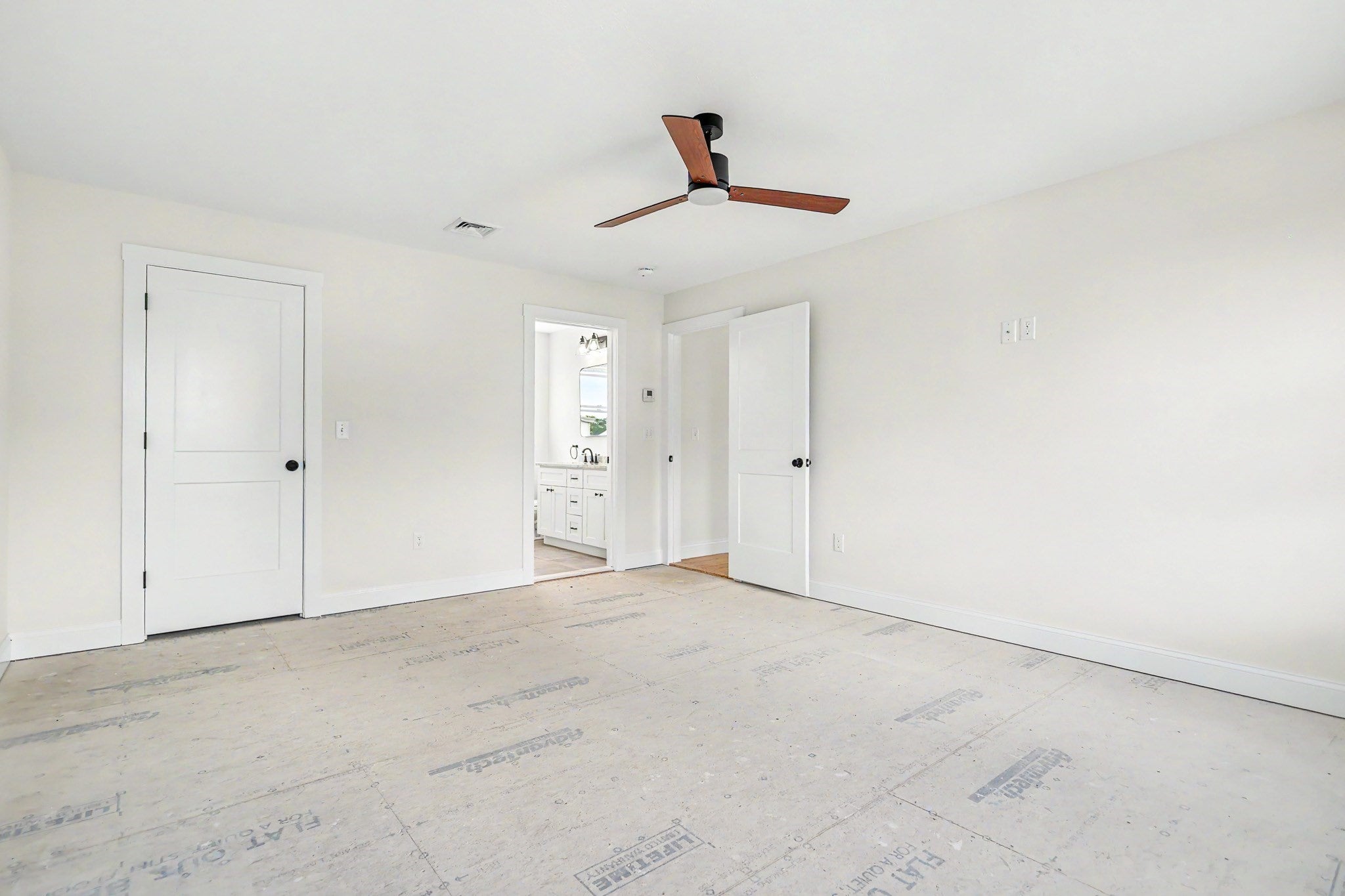 15 Bennington St, Haverhill, MA Photo #23