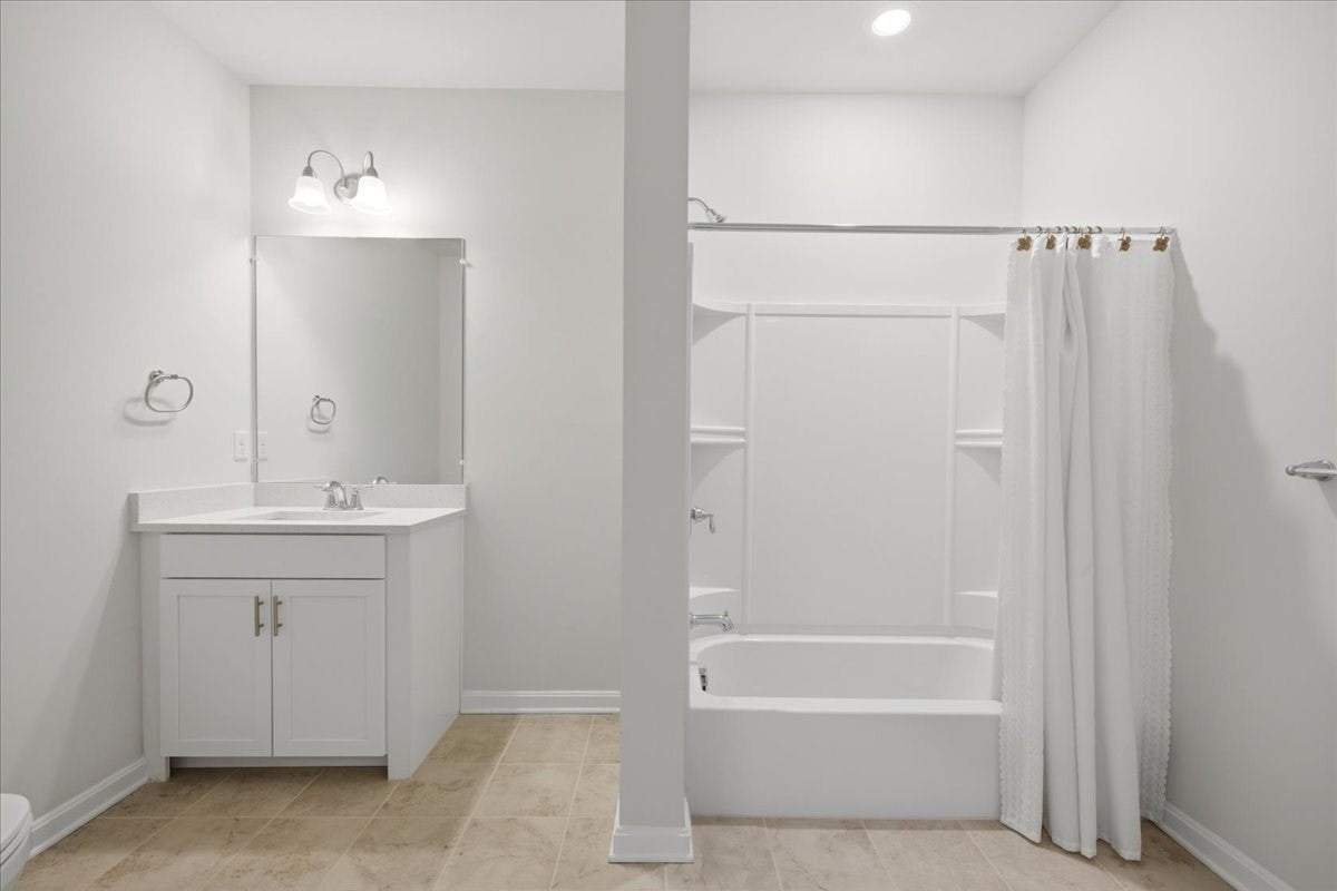 1306 Pennington Drive #1306, Walpole, MA, 1306 Pennington Drive #1306, Walpole, MA Photo #22