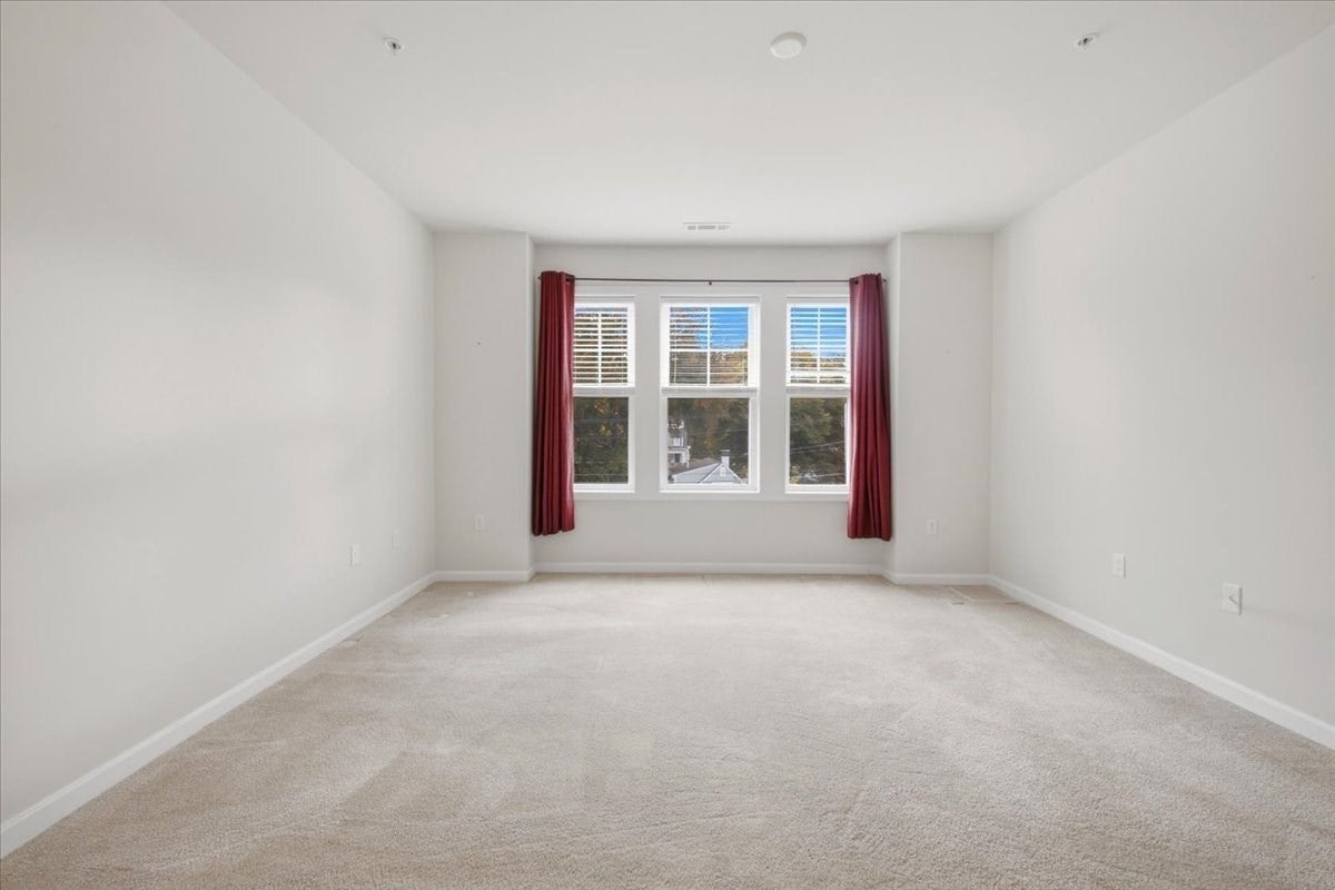 1306 Pennington Drive #1306, Walpole, MA, 1306 Pennington Drive #1306, Walpole, MA Photo #18