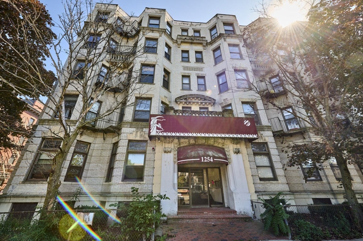1254 Commonweath Ave #11, Boston, MA, 1254 Commonweath Ave #11, Boston, MA Photo #1