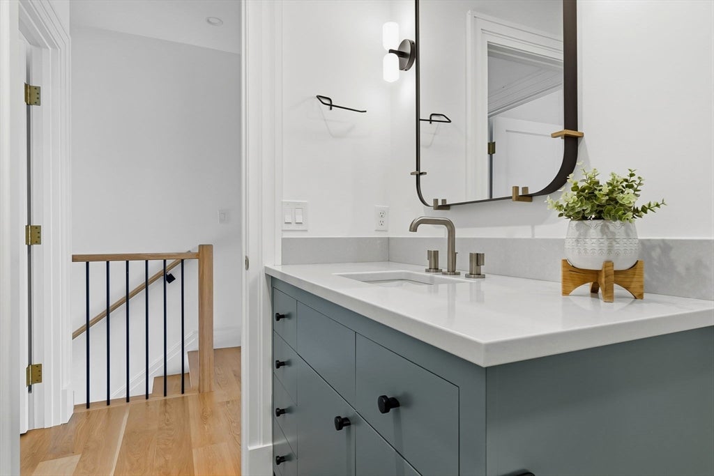 8 Milk Street #B, Newburyport, MA, 8 Milk Street #B, Newburyport, MA Photo #35