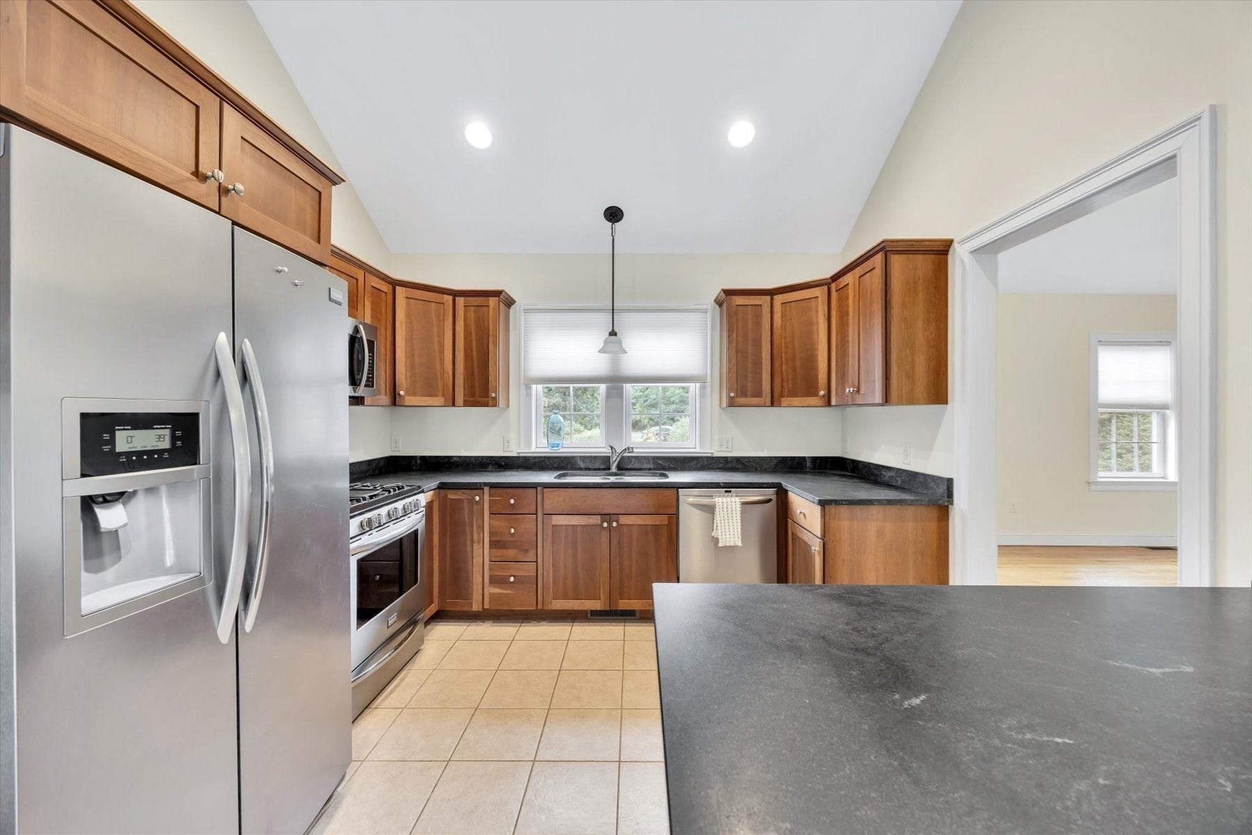 15 Red Cedar Cir, Falmouth, MA, 15 Red Cedar Cir, Falmouth, MA Photo #7