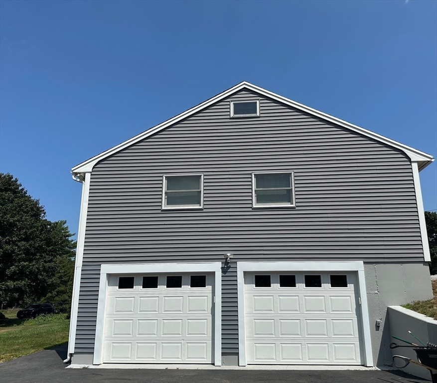51 Nicks Rock Road