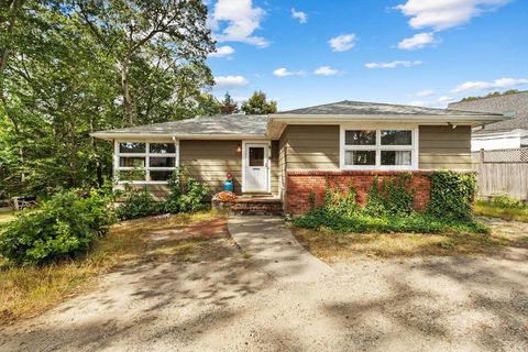 8 Everett St Wakefield MA 01880