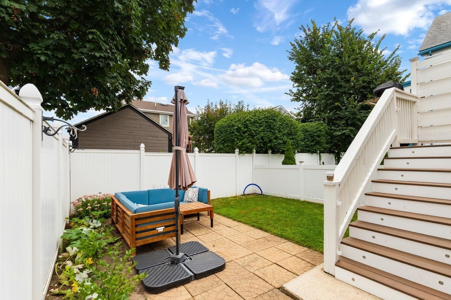 46 Bickford Ave 46