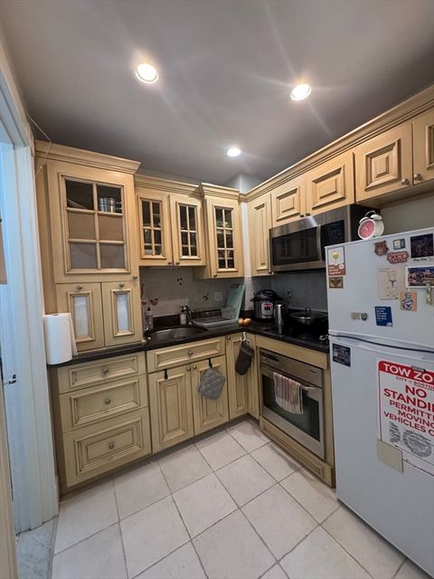 21 Beacon St 5D Boston MA 02108