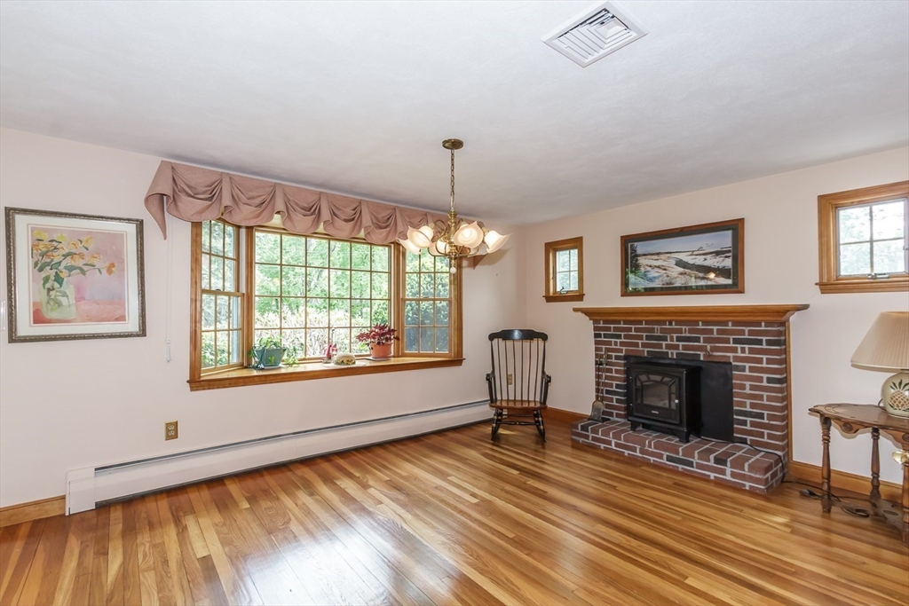 9 Fernglade Rd