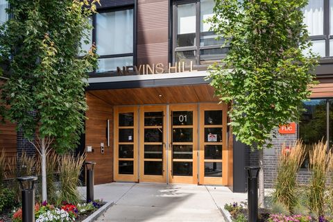1 Nevins Hill Way PH703 Boston MA 02135