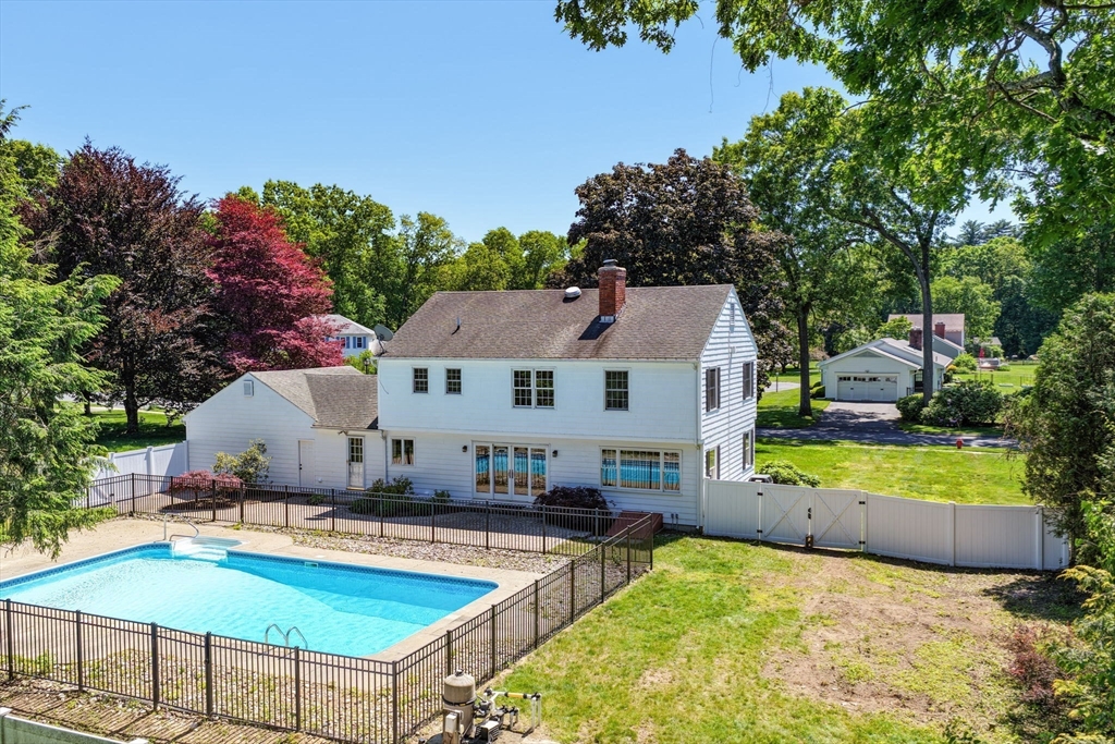 252 Pinewood Drive
