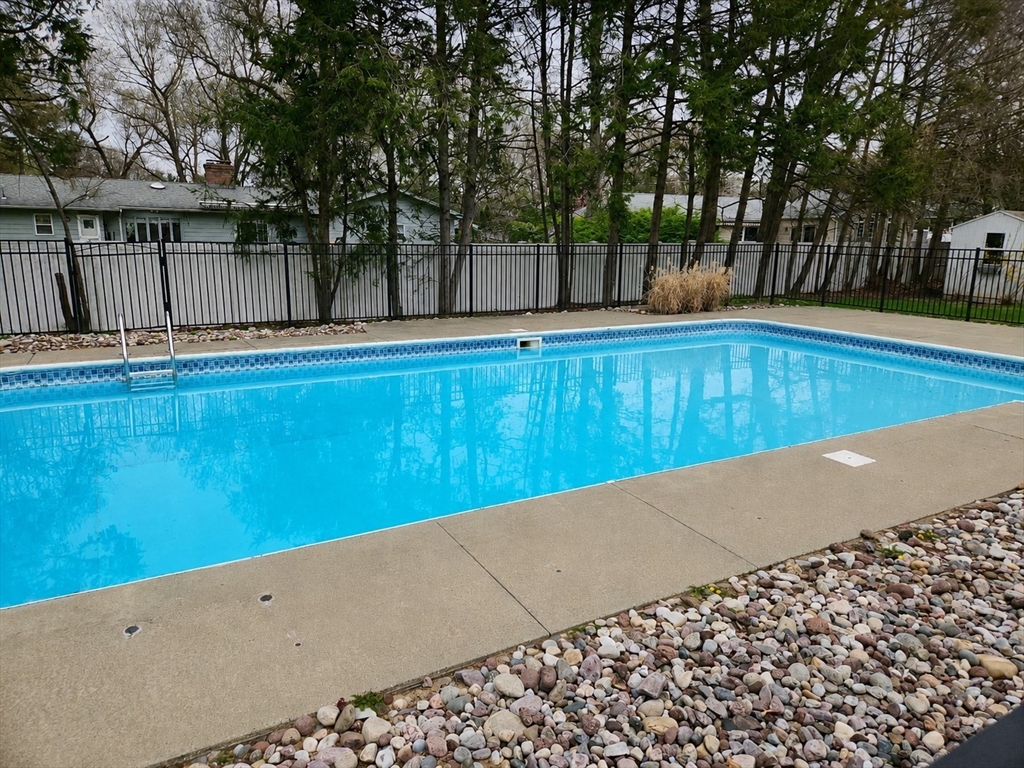 252 Pinewood Drive