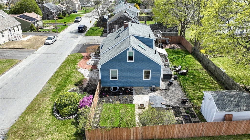 2 Westland St