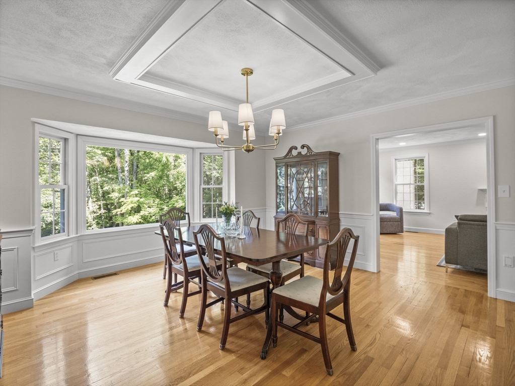 8 Cobblestone Lane