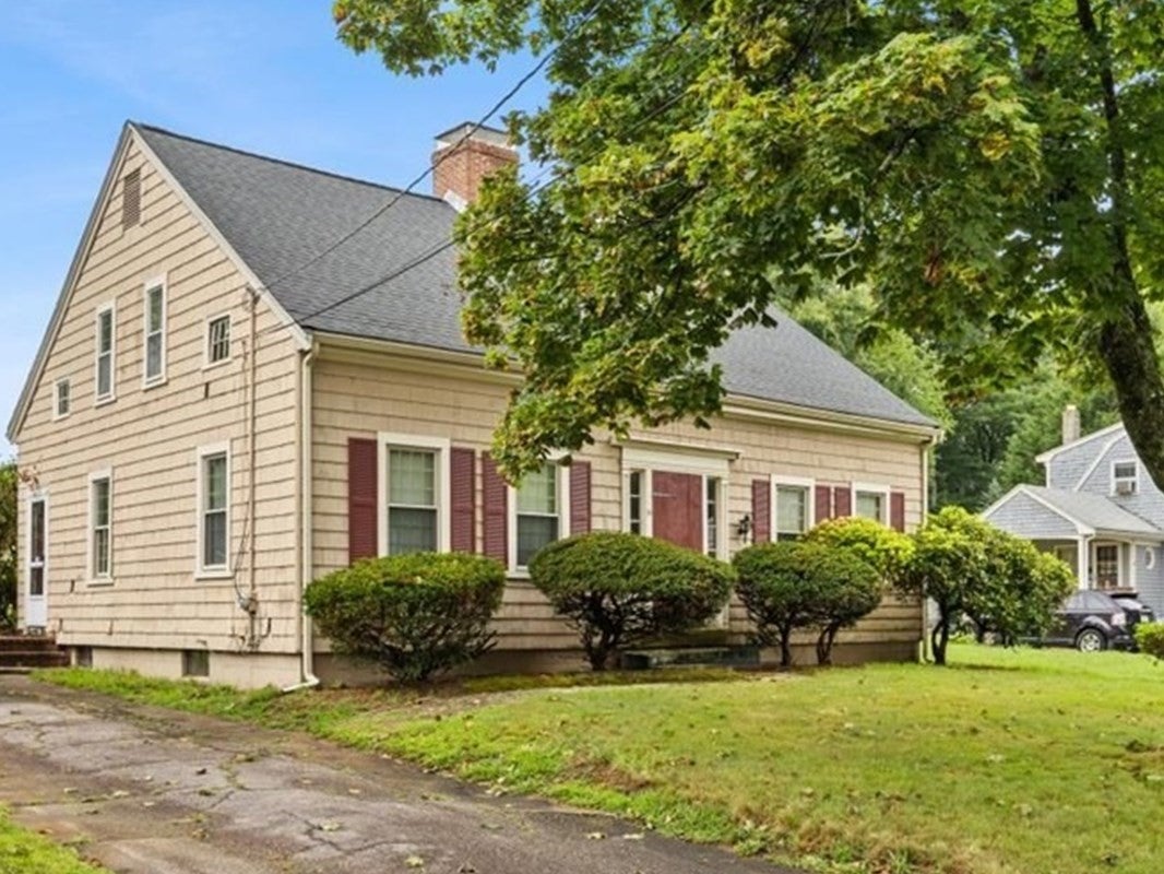 55 Emory St