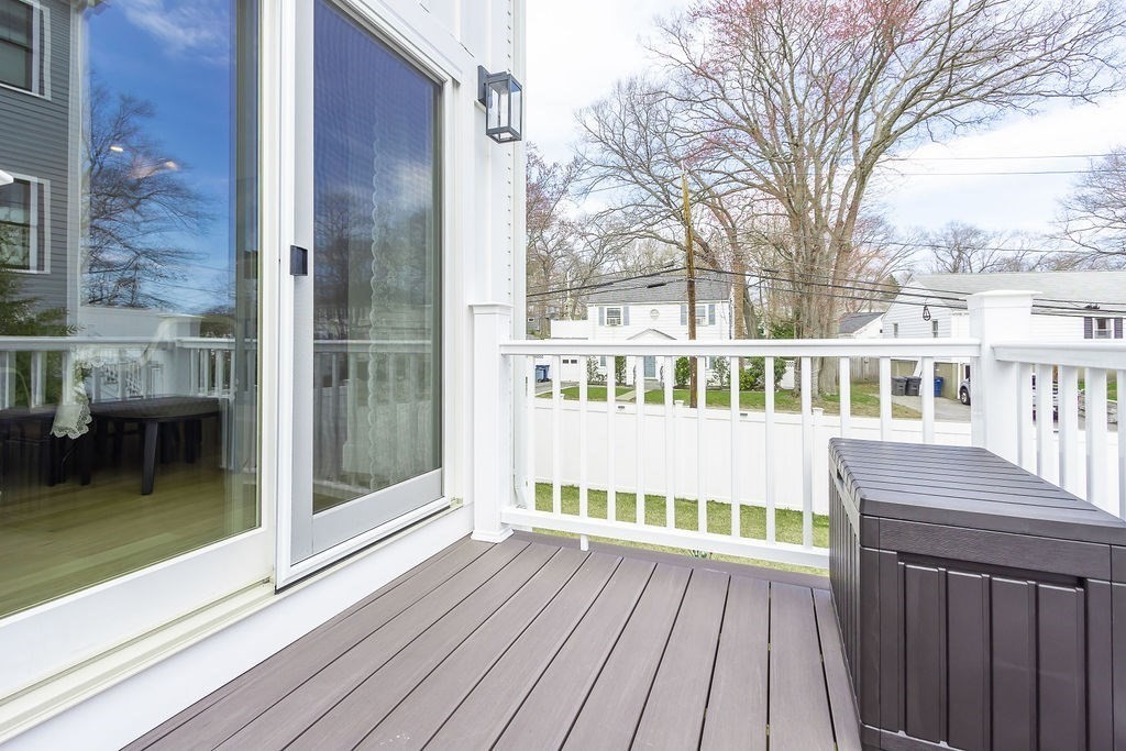 Boston, Massachusetts 02132, United States, 5 Bedrooms Bedrooms, ,5 BathroomsBathrooms,Residential,Active,125183