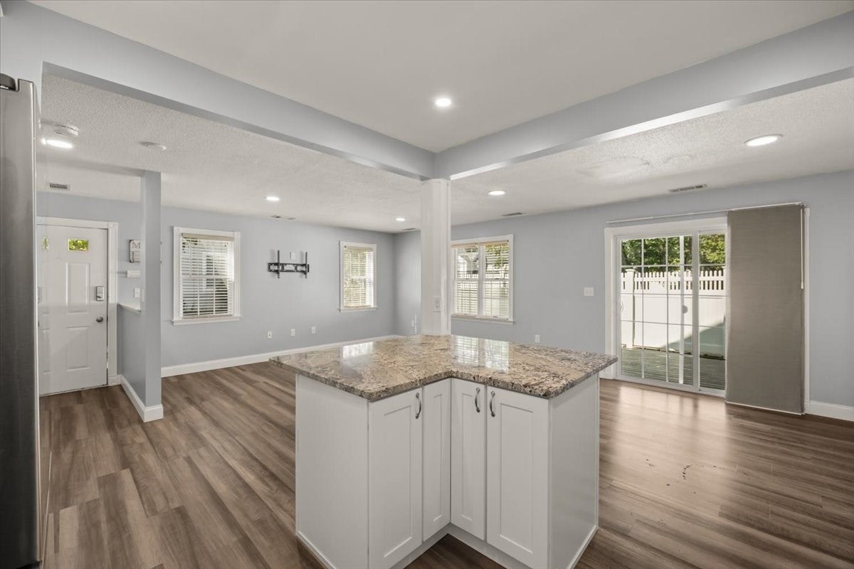 125 Highland St #306, Taunton, MA Photo #24