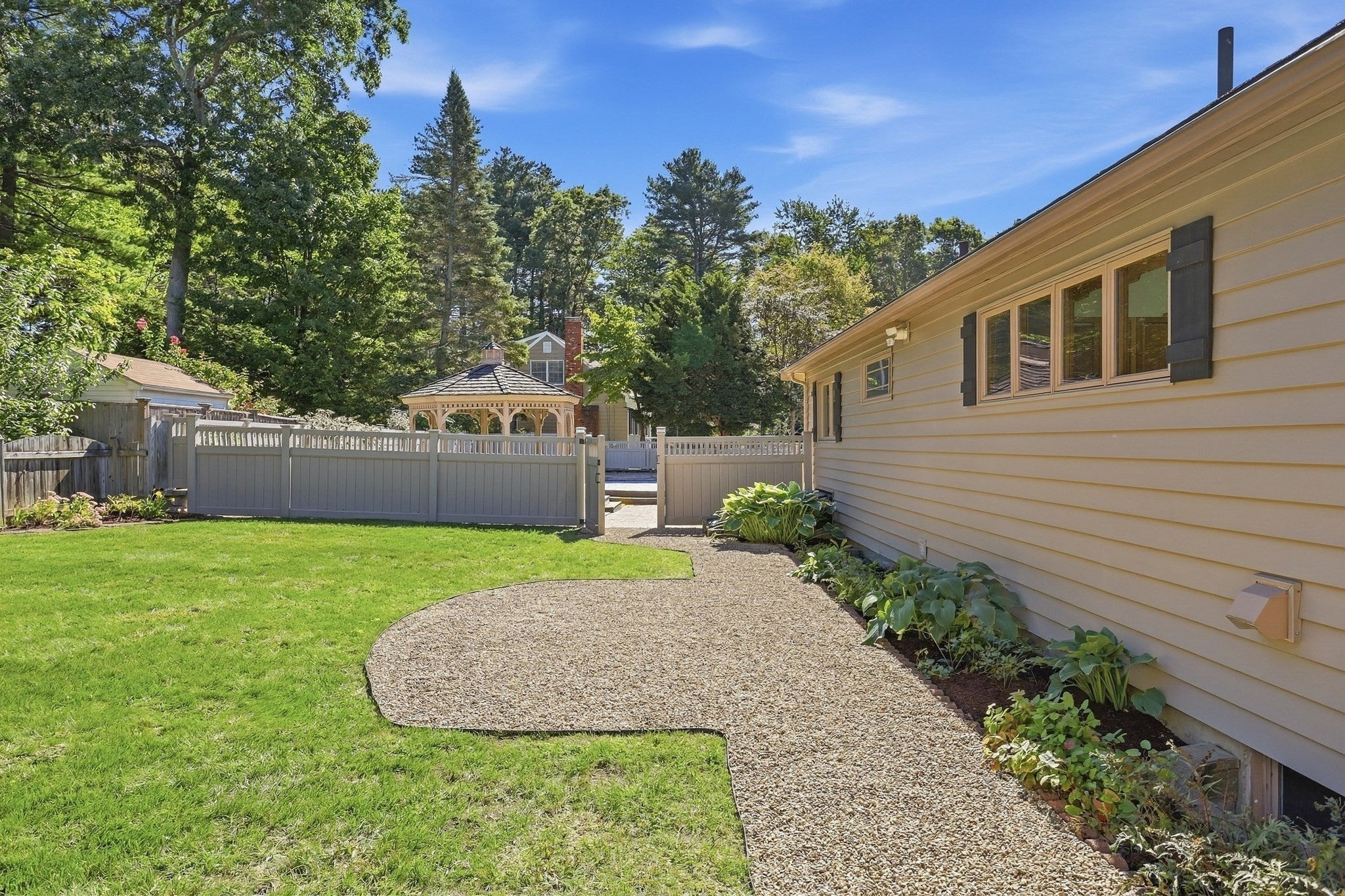 4 Nevada Road, Burlington, MA, 4 Nevada Road, Burlington, MA Photo #16