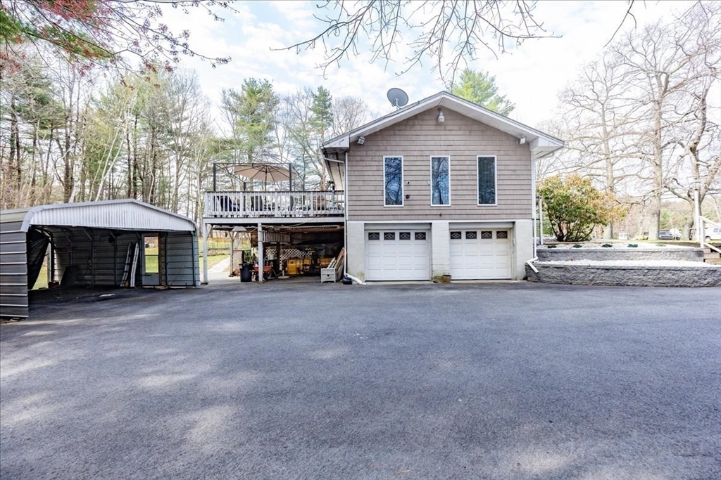 1083 Broadway Rd